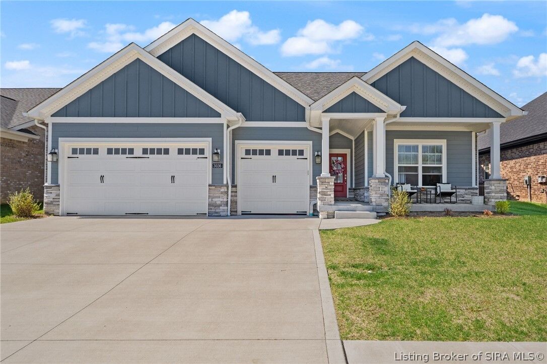 Property Photo: 3036 Bridlewood Lane IN 47150