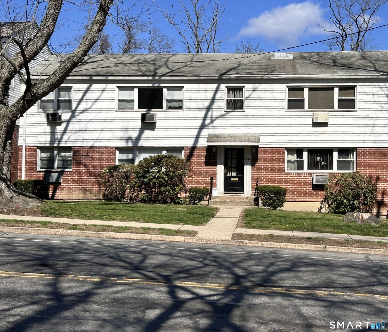 Property Photo: 2756 Madison Avenue 1A CT 06606