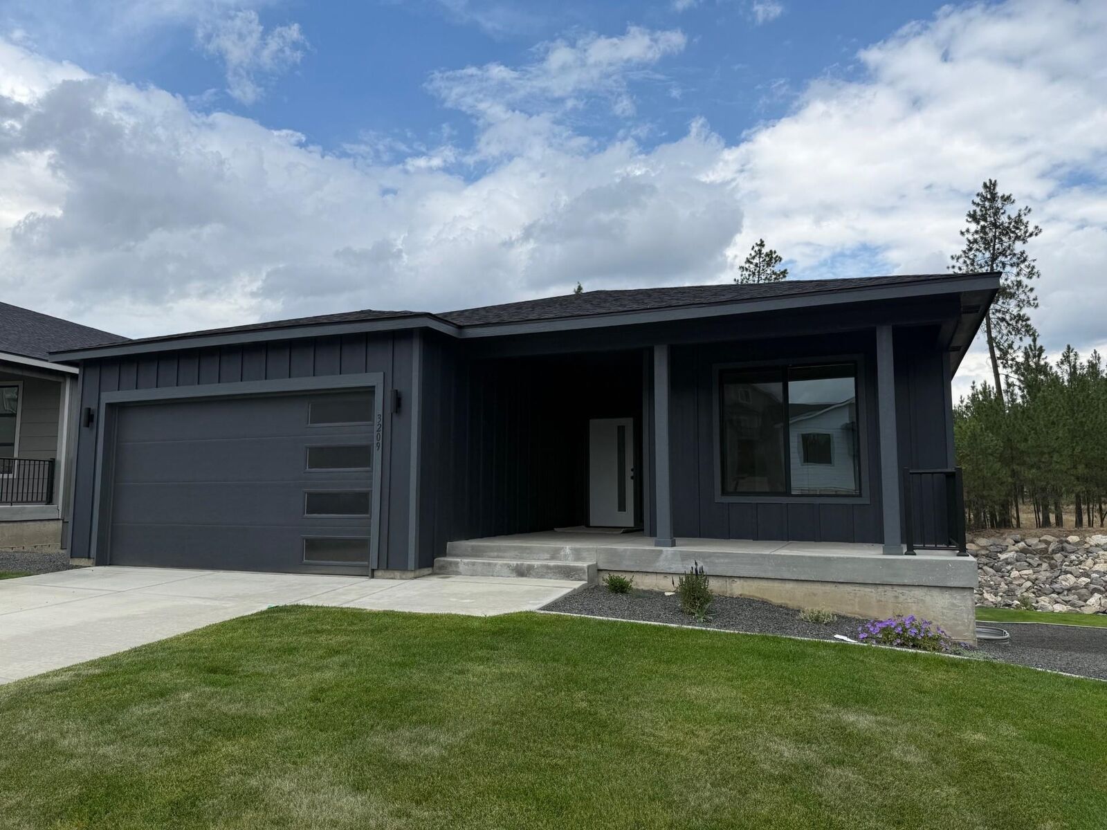 Property Photo: 3209 S Custer Ln WA 99223