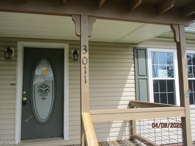 Property Photo:  3011 View Crest Drive  NC 28642 