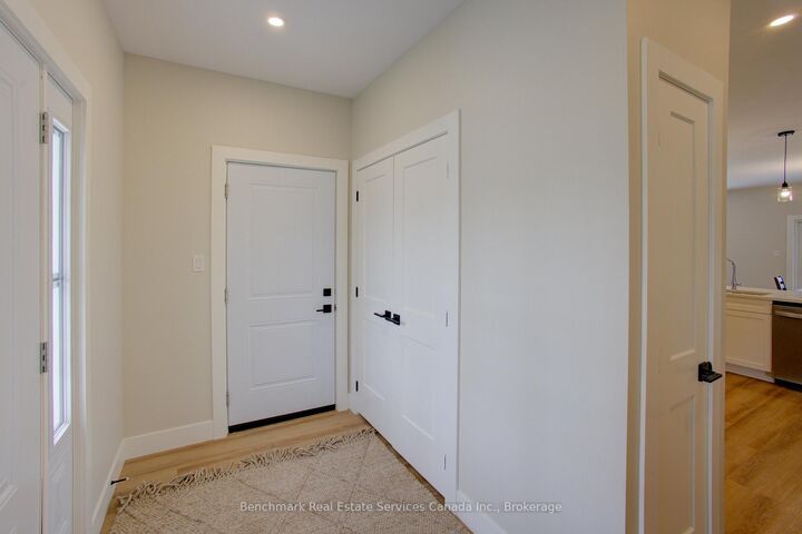 Property Photo:  1182 Queen Street 64  ON N2Z 0J2 