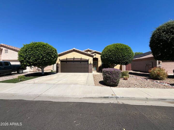 Property Photo:  13558 W Young Street  AZ 85374 