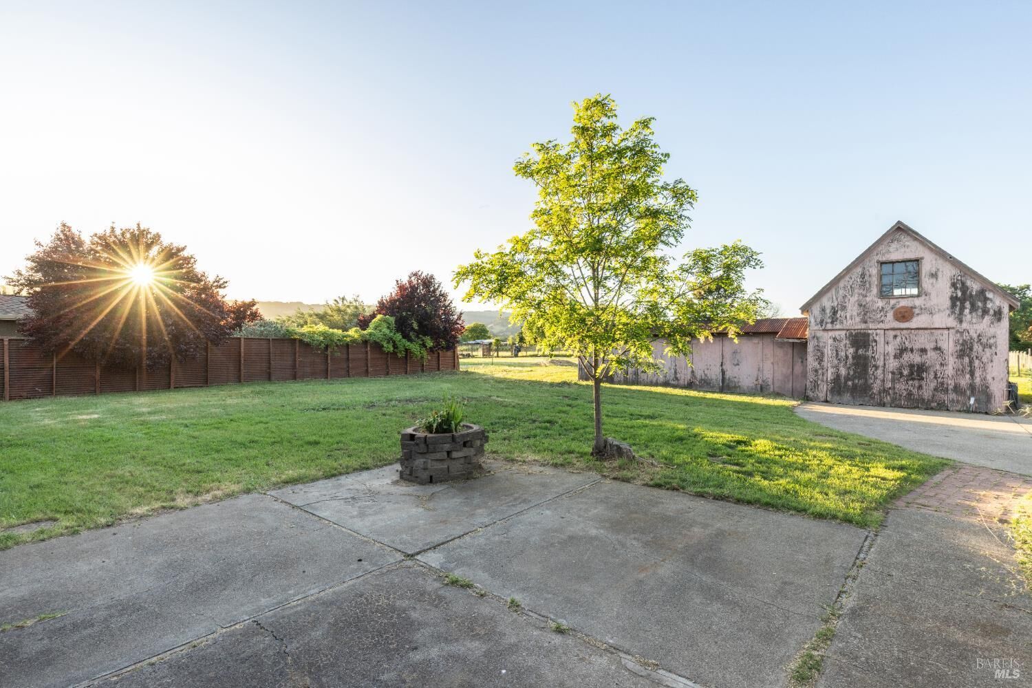 Property Photo:  1220 Sperring Road  CA 95476 