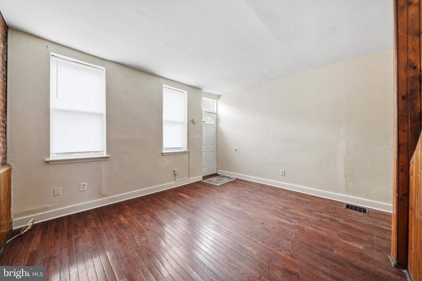 Property Photo: 430 Cross Street PA 19147