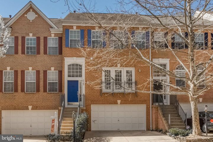 Property Photo:  5303 Jesmond Street  VA 22315 