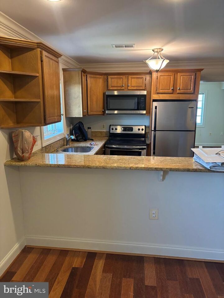 Property Photo:  1219 Oronoco Street 303  VA 22314 