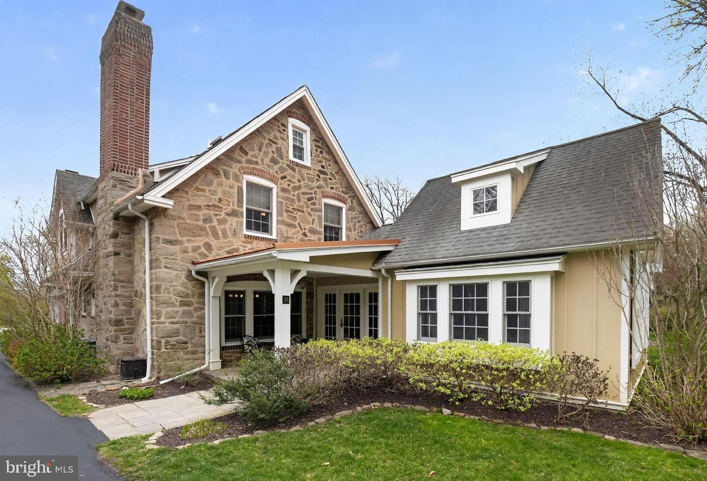 Property Photo:  221 N Bent Road  PA 19095 