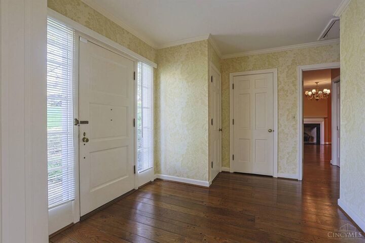 Property Photo:  3506 Bayard Drive  OH 45208 