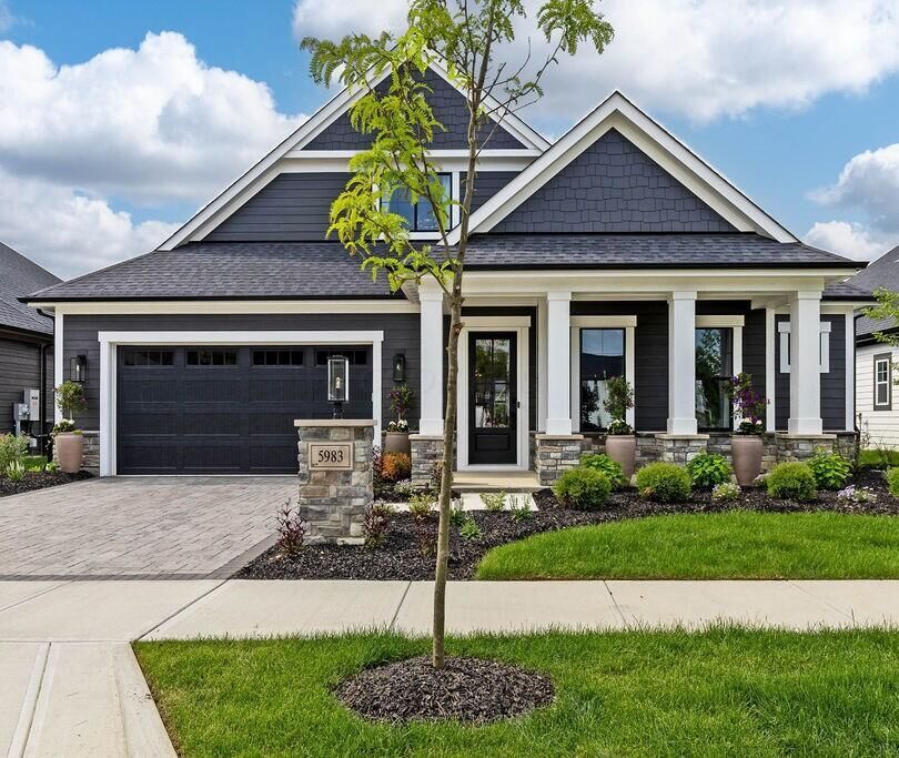 Property Photo: 5983 Stratton Place OH 43004
