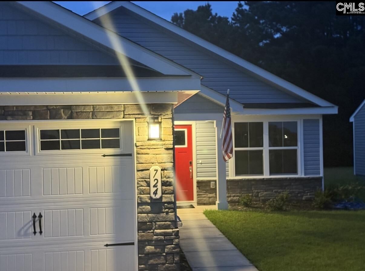 Property Photo:  724 Sinker  SC 29142 