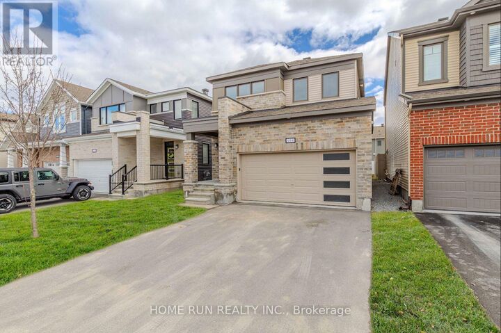 Property Photo:  914 Rubicon Place  ON K2V 0R1 