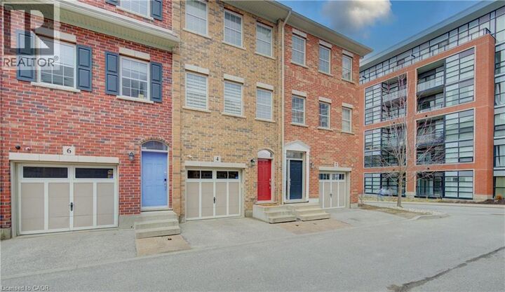 Property Photo:  4 Whitehaven Lane  ON N2H 0B3 