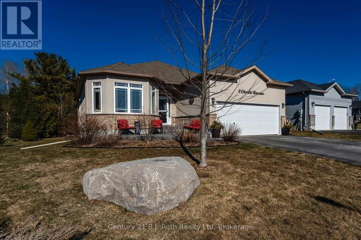 Property Photo: 9 Charlie Rawson Boulevard ON L0K 2A0