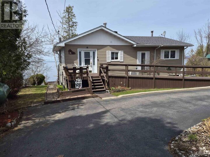 345 Dead End Rd — photo 1
