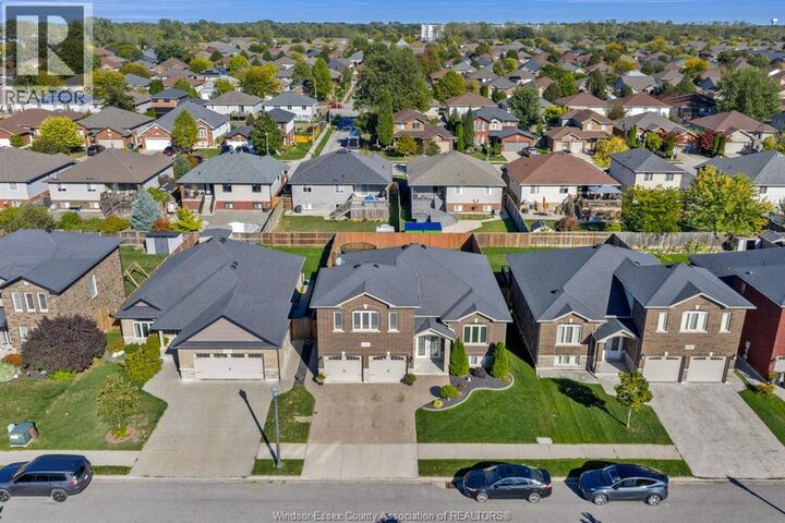 Property Photo: 1524 Inverness Avenue ON N8P 0B1