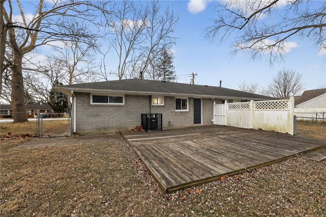 Property Photo:  110 Elmwood Drive  OH 45066 