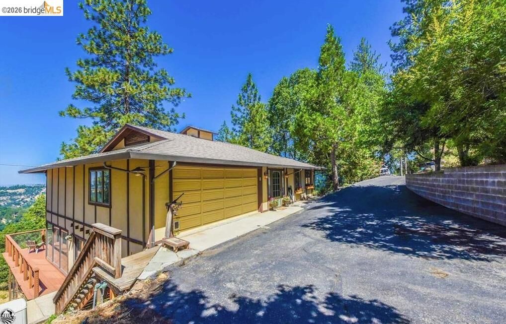 Property Photo:  20145 Chapel Dr  CA 95379 