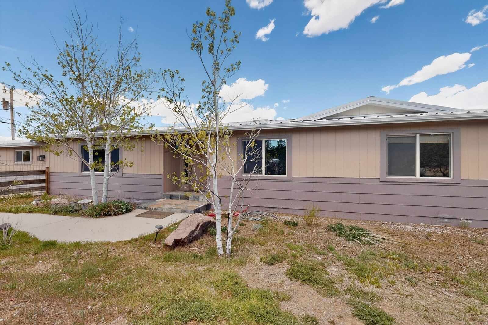 Property Photo:  439 Frost Road  NM 87047 