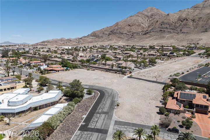 Property Photo: 6881 Mountridge Drive NV 89110