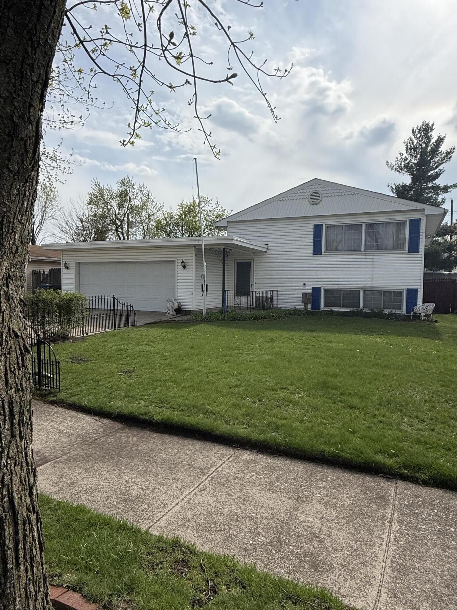 Property Photo: 9324 Saric Drive IN 46322