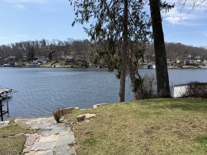 Property Photo:  78 Ithanell Rd  NJ 07843 