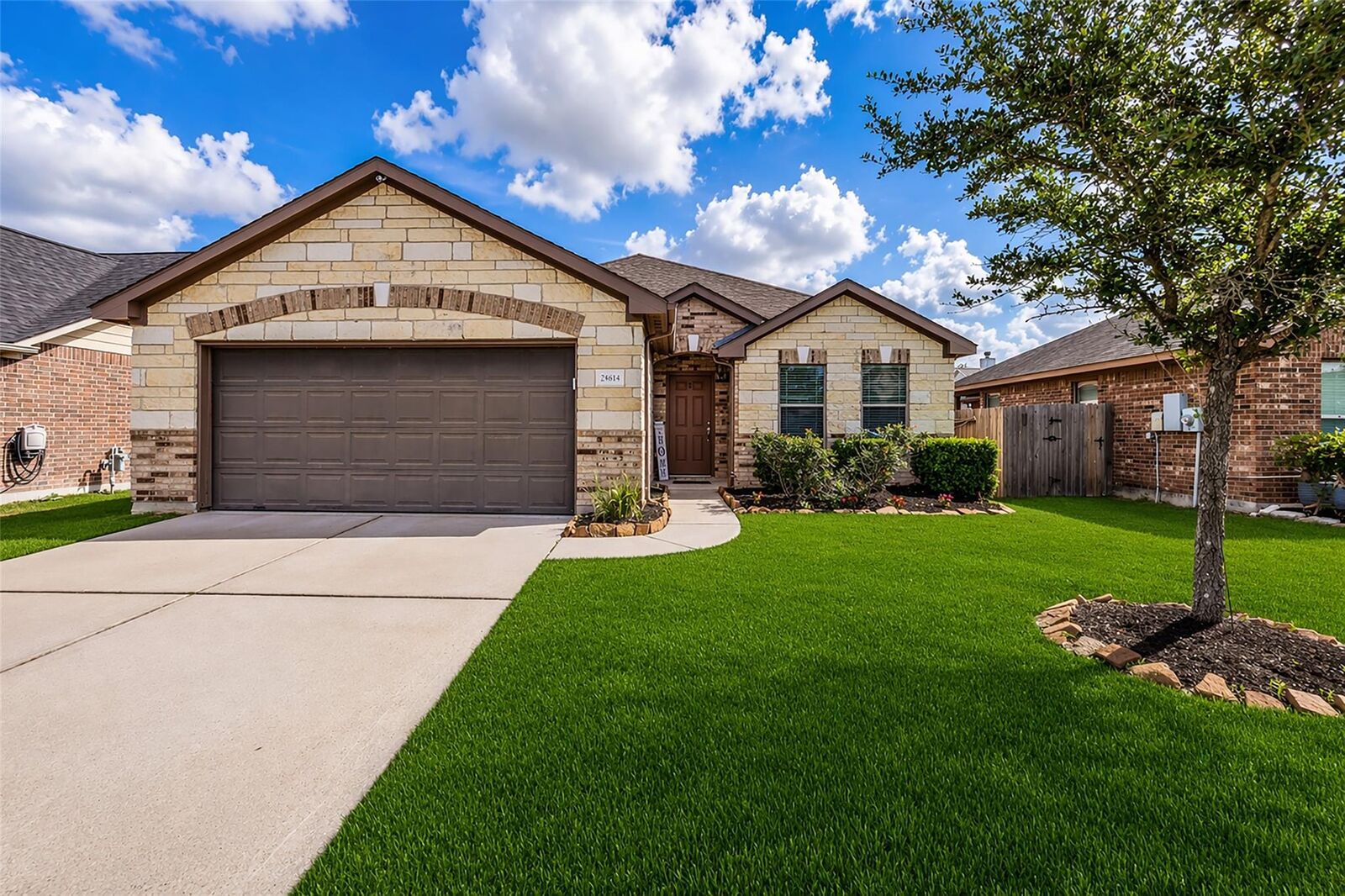 Property Photo: 28614 Lockeridge Farms Drive TX 77386