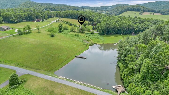 Property Photo:  218 Cherokee Circle  NC 28640 