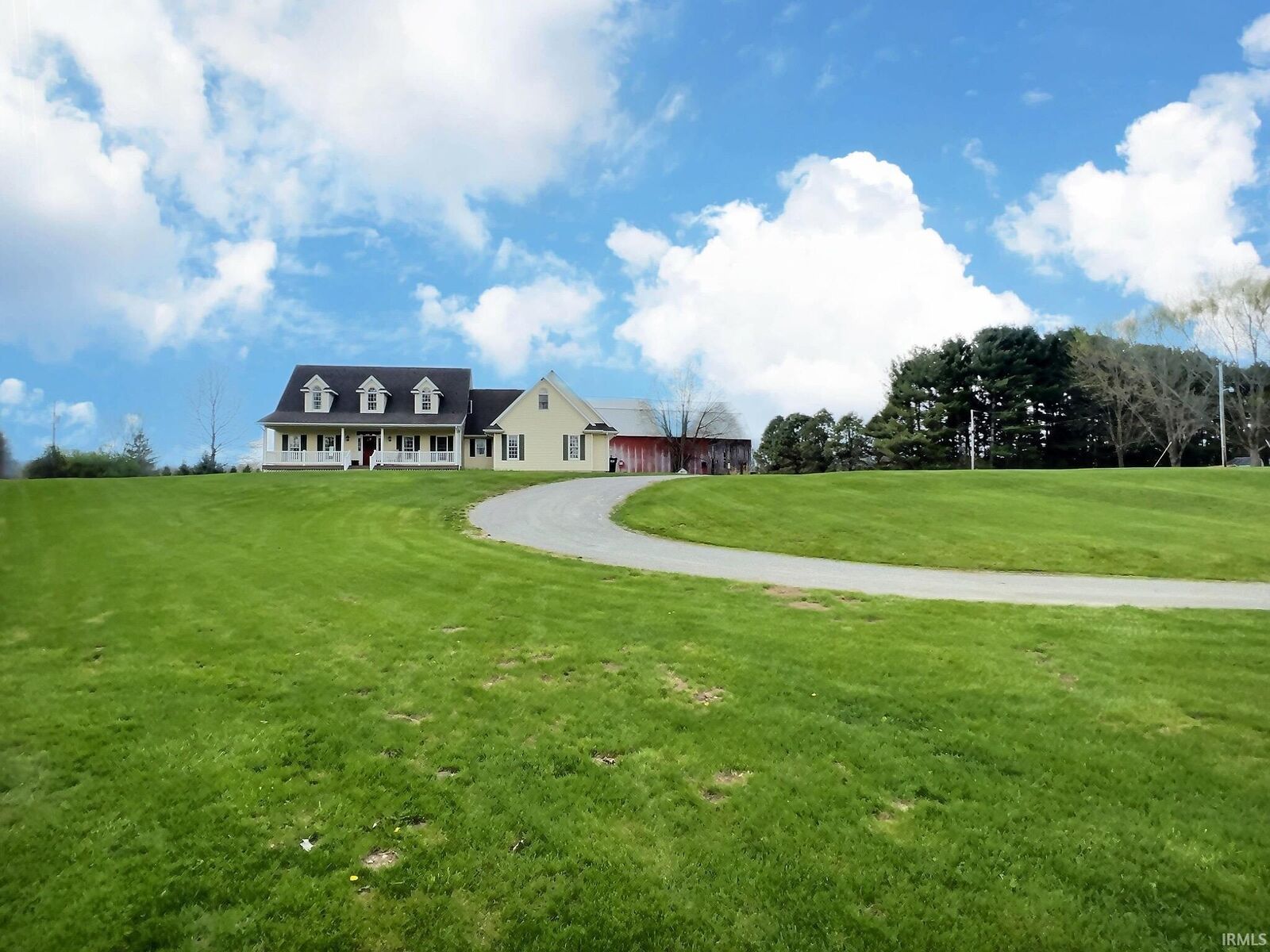 Property Photo: 19003 N State Road 1 IN 46788