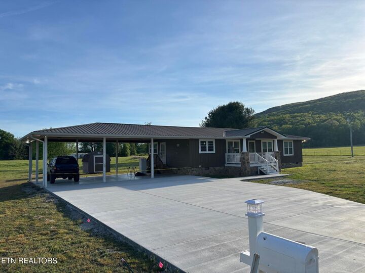 Property Photo: 191 Mahoney Rd TN 37327
