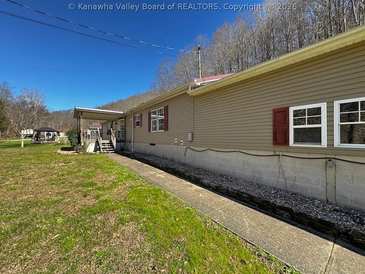 Property Photo: 924 Ed Stone Branch Road WV 25505