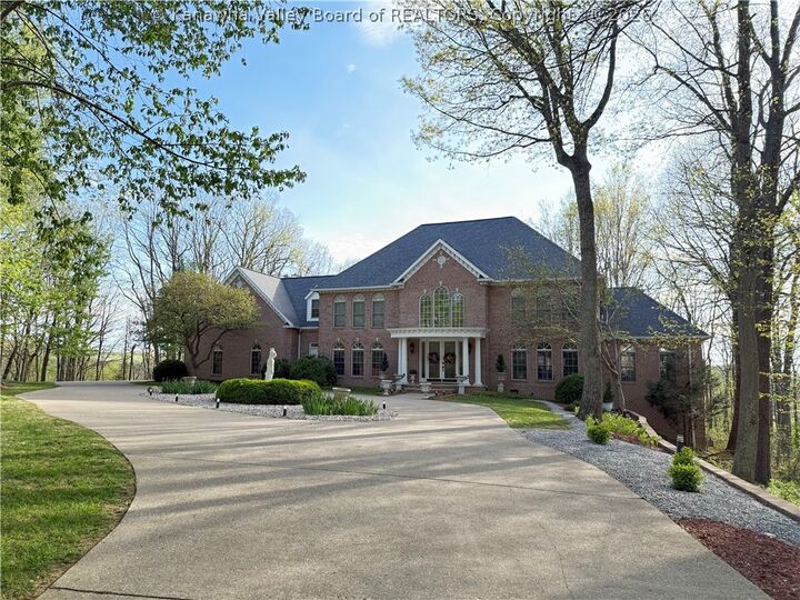 Property Photo:  203 Quarry Ridge East Road  WV 25304 