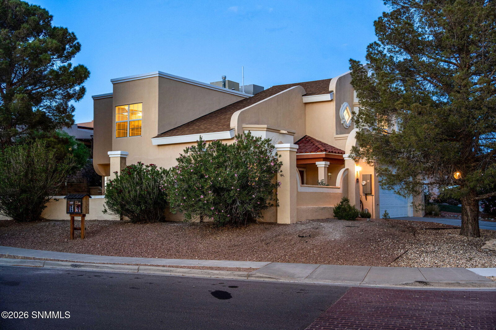 Property Photo:  2209 San Felipe  NM 88011 
