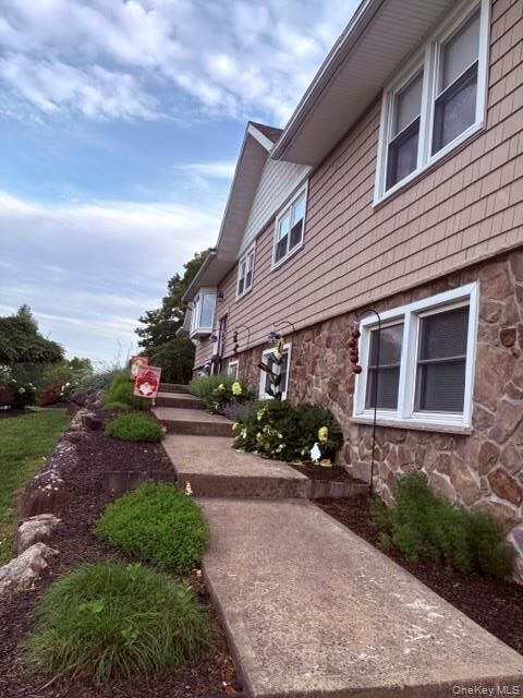 Property Photo: 2 Emily Lane NY 10980