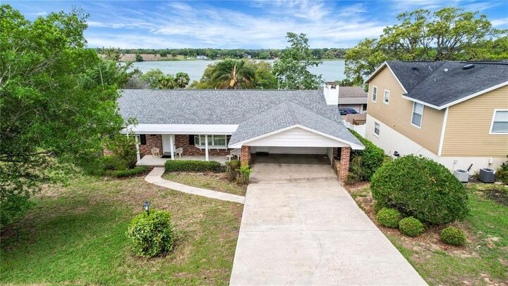 Property Photo:  2214 Topping Place  FL 32726 