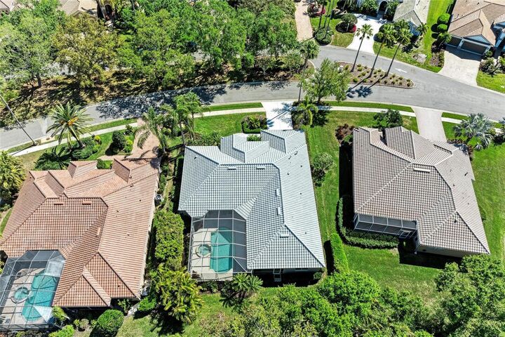 Property Photo:  8118 Waterview Boulevard  FL 34202 
