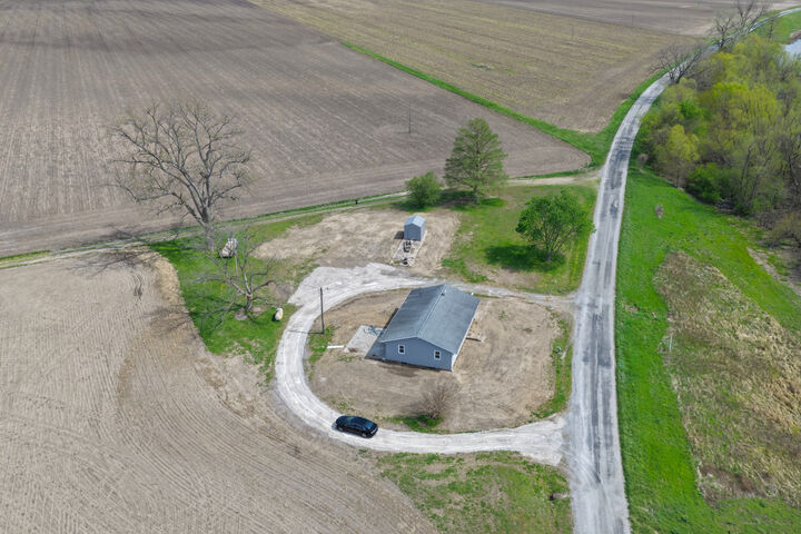 Property Photo:  861 Indian Ridge Road  IL 62950 
