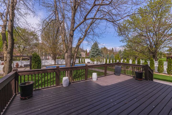 Property Photo:  33 Derby Way  IL 61704 
