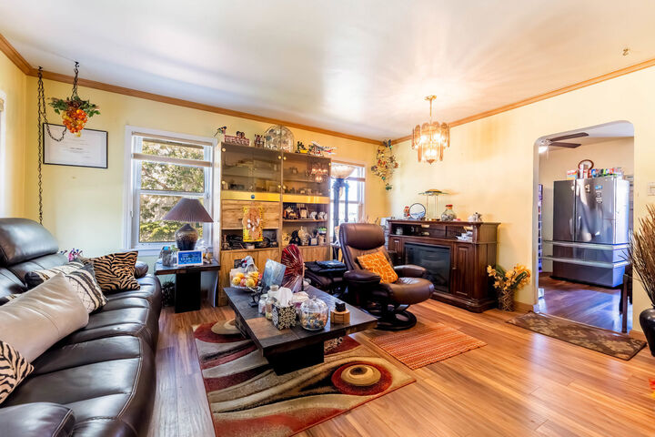 Property Photo:  1639 S 14th Avenue  IL 60153 