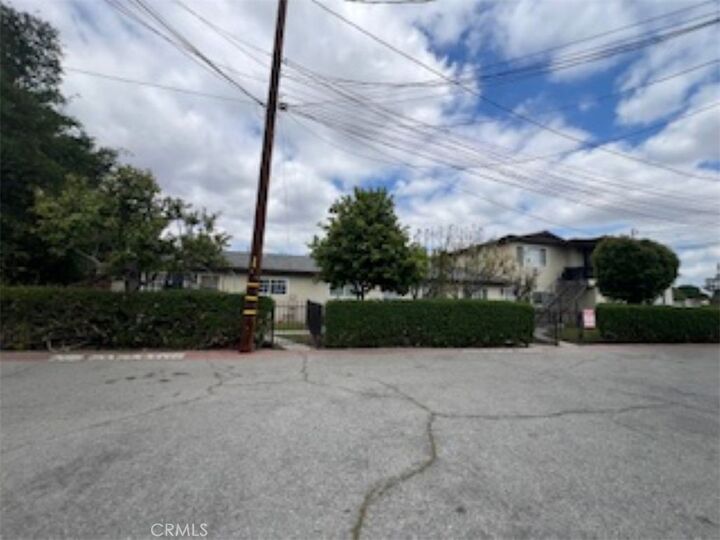 Property Photo:  1064 Waters  CA 91766 