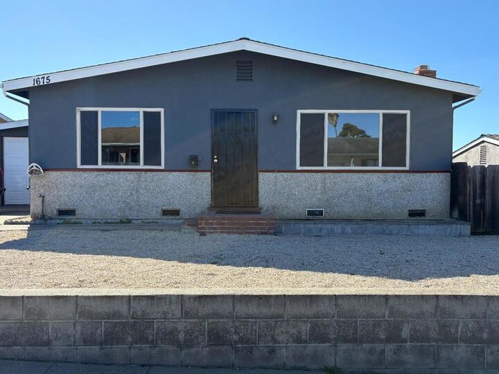 Property Photo:  1675 Luxton Street  CA 93955 