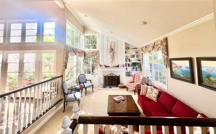 Property Photo:  10 Rimrock  CA 92603 