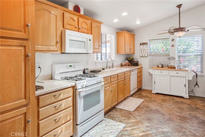 Property Photo:  10771 Black Mountain Road 124  CA 92126 