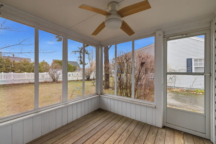 Property Photo:  1413 Post Road 7  ME 04090 