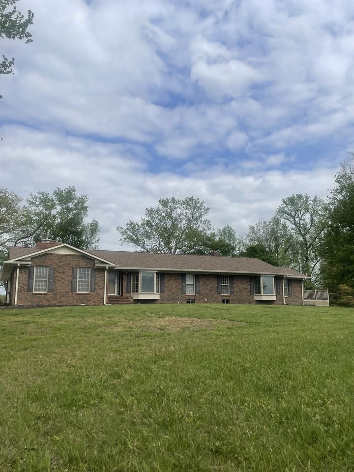 Property Photo:  28 Ok Rd  TN 38464 