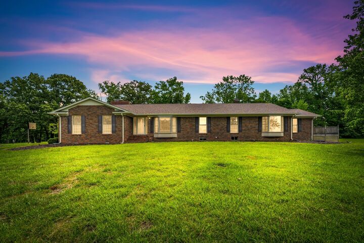 Property Photo:  28 Ok Rd  TN 38464 