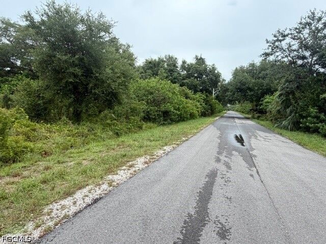 Property Photo: 1905 Hamilton Avenue FL 33972