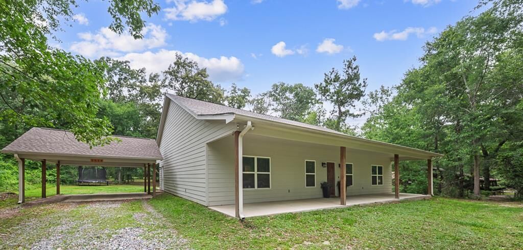 Property Photo:  1614 Southwood Drive  TX 75904 