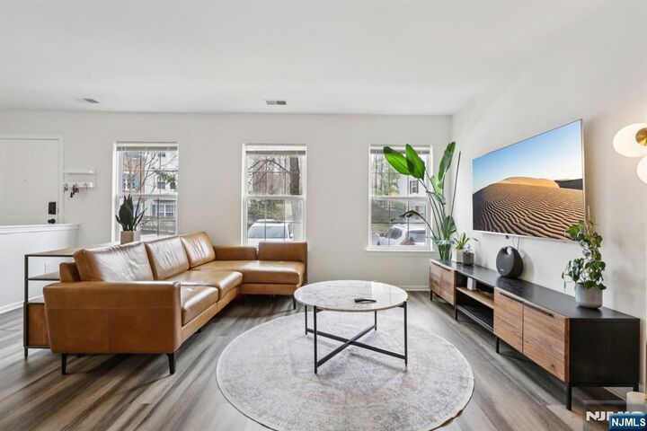 Property Photo:  2071 Drake Court  NJ 07430 