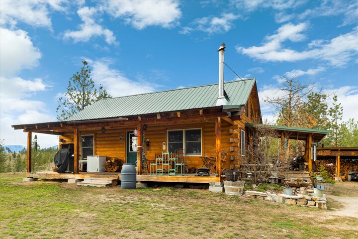 Property Photo:  4090 Hubbart Dam Road  MT 59925 