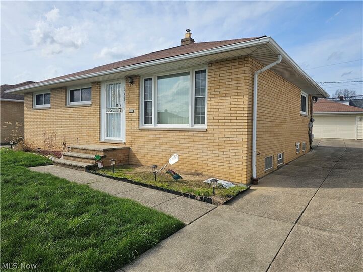 Property Photo: 15413 Shirley Avenue OH 44137